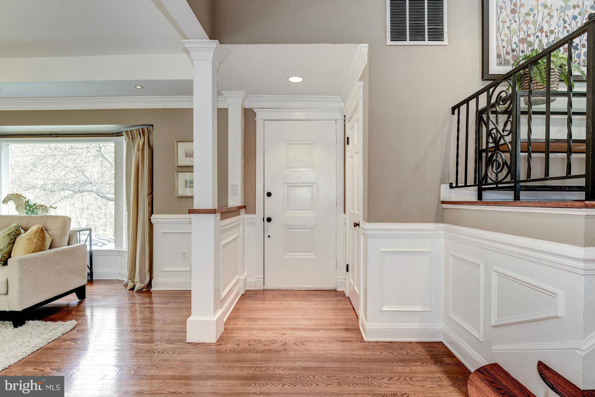 Arlington, VA 22207,2361 KENMORE ST N