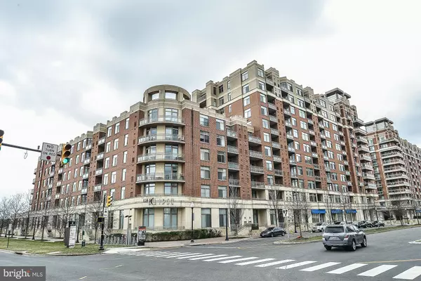 Arlington, VA 22202,3650 GLEBE RD #657