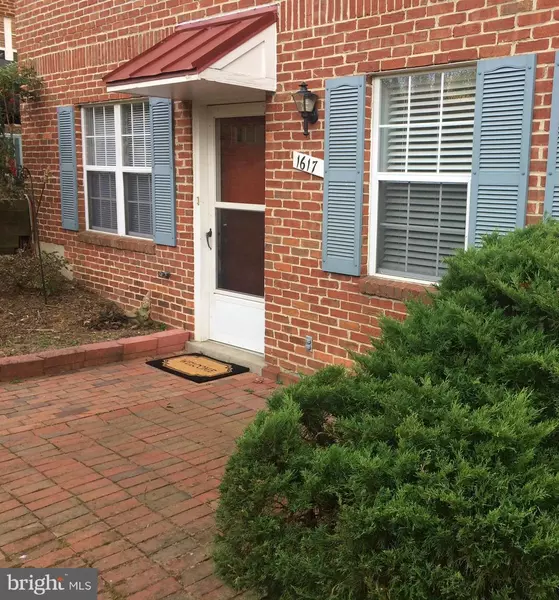 1617 BARTON ST #22, Arlington, VA 22204