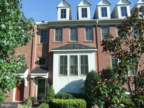 2632 KENMORE CT, Arlington, VA 22206