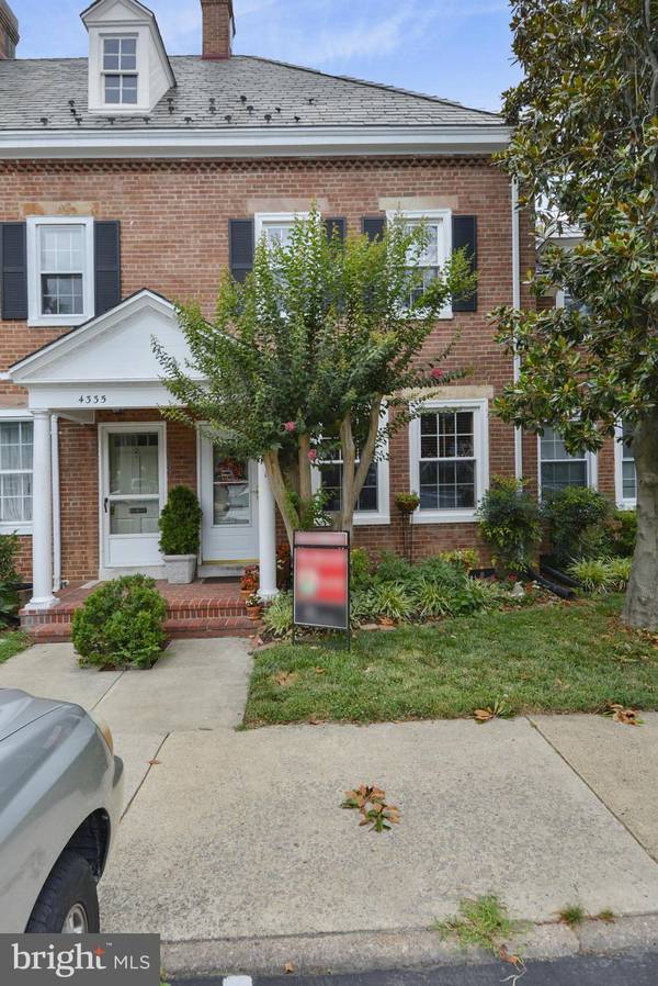 Arlington, VA 22206,4333 36TH ST S