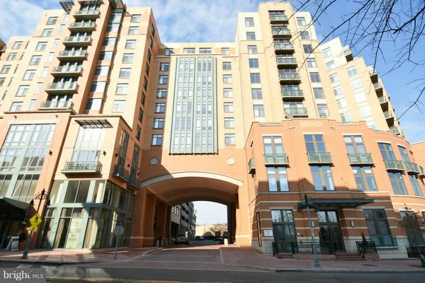 2720 ARLINGTON MILL DR S #303, Arlington, VA 22206