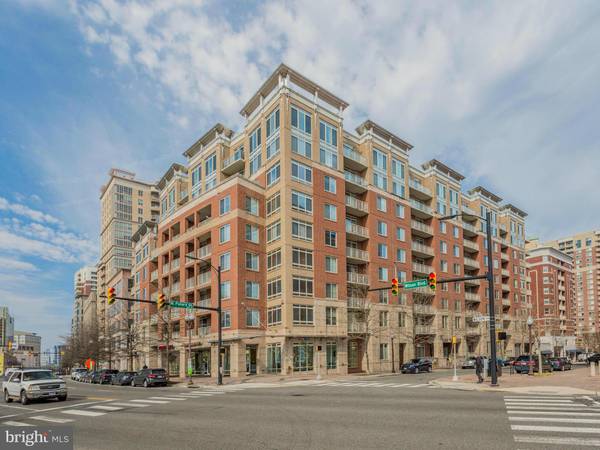 820 POLLARD ST #401, Arlington, VA 22203