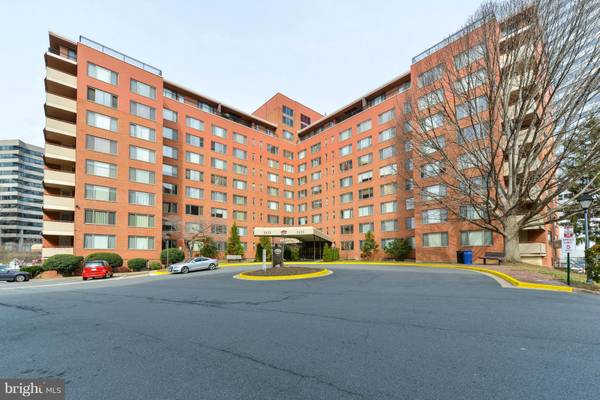 1121 ARLINGTON BLVD #N505, Arlington, VA 22209