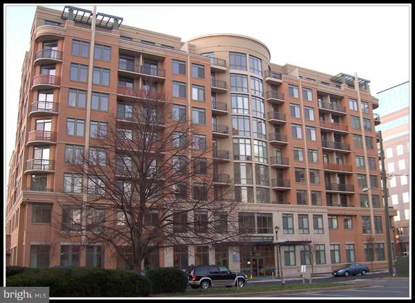 3625 10TH ST N #602, Arlington, VA 22201