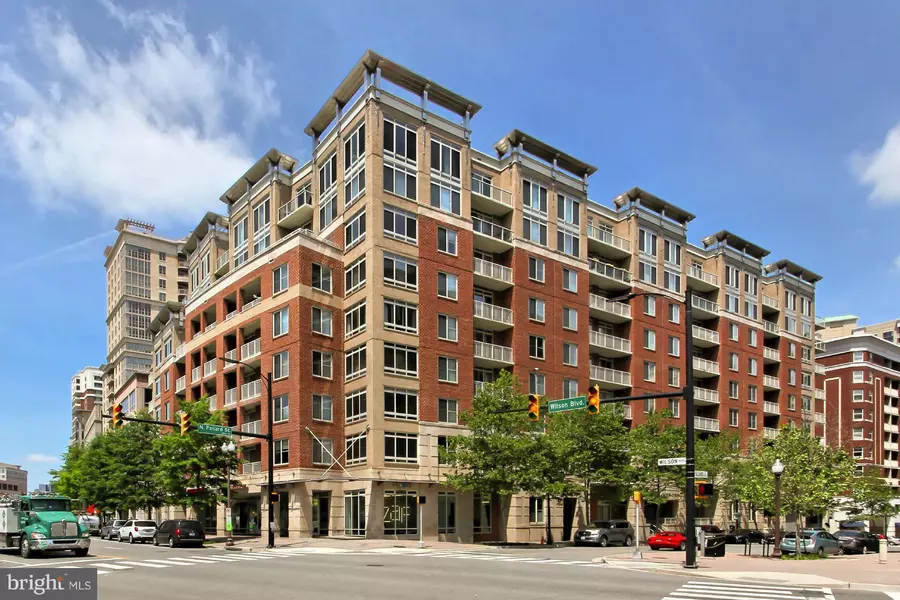 820 POLLARD ST #206, Arlington, VA 22203