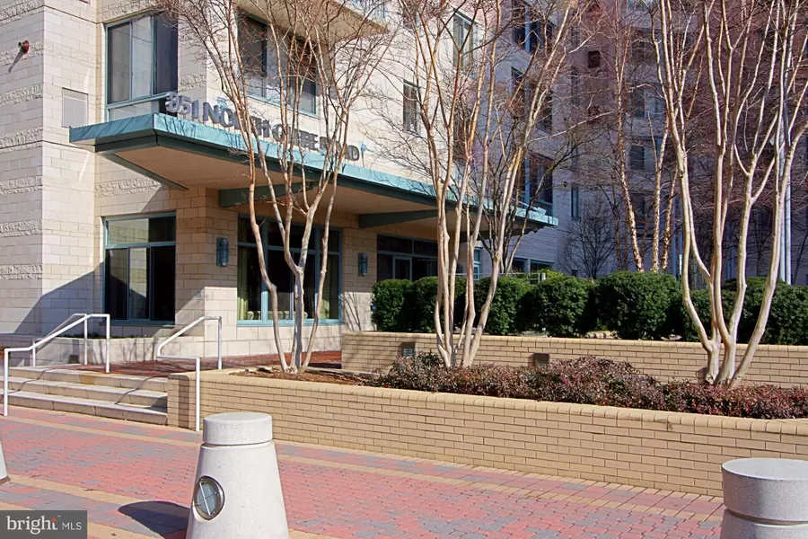 851 GLEBE RD #1711, Arlington, VA 22203