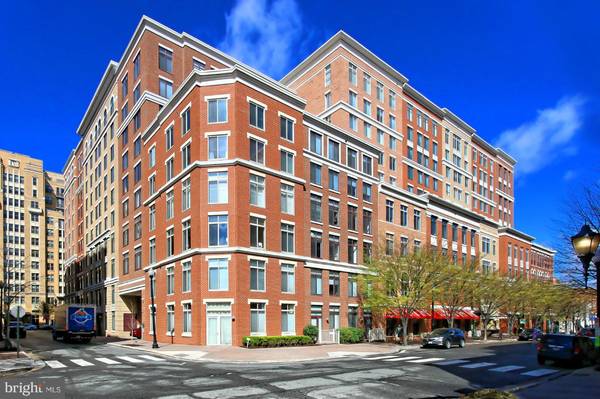 1205 GARFIELD ST N #601, Arlington, VA 22201