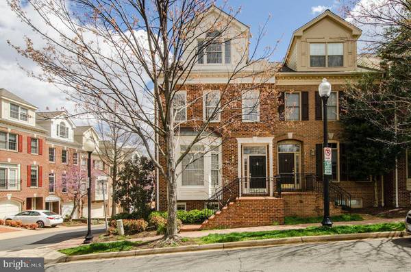 2175 PIERCE ST, Arlington, VA 22209