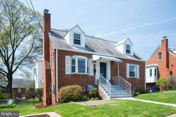 722 BUCHANAN ST, Arlington, VA 22203