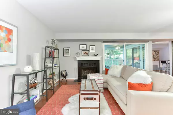 Arlington, VA 22206,4514 28TH RD S #11-8