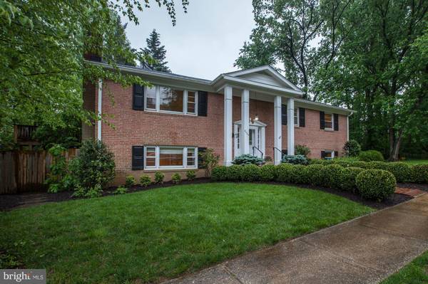 5422 36TH RD N, Arlington, VA 22207