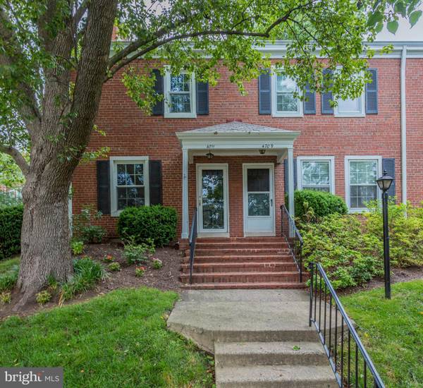 4711 31ST ST S, Arlington, VA 22206