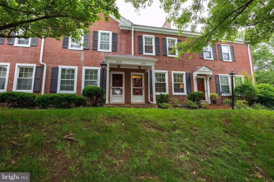 2842 S BUCHANAN ST, Arlington, VA 22206