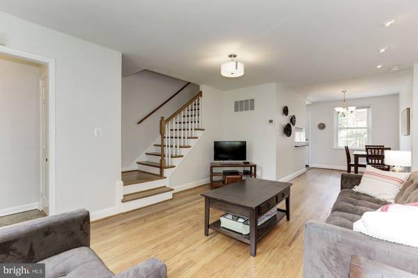 Arlington, VA 22206,3266 UTAH ST S #202