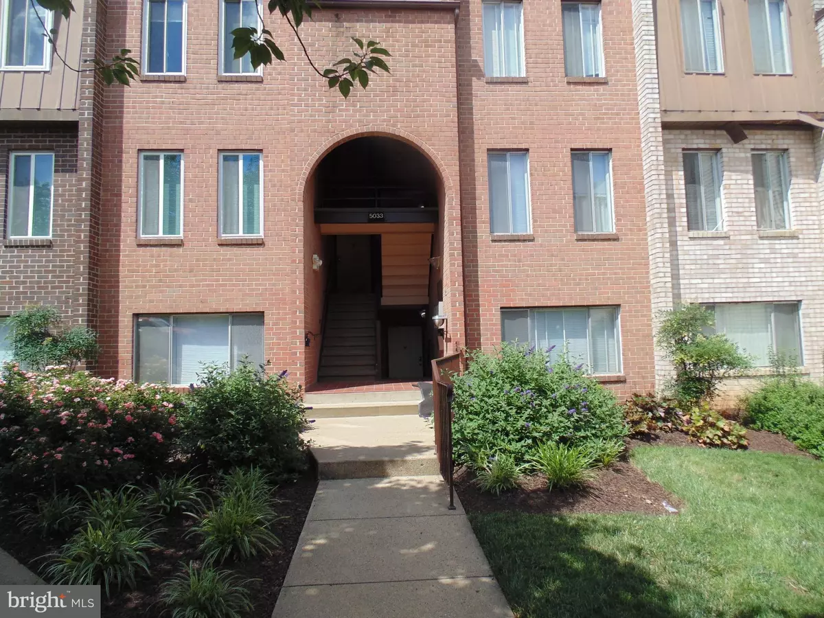 Arlington, VA 22204,5033 7TH RD S #T1