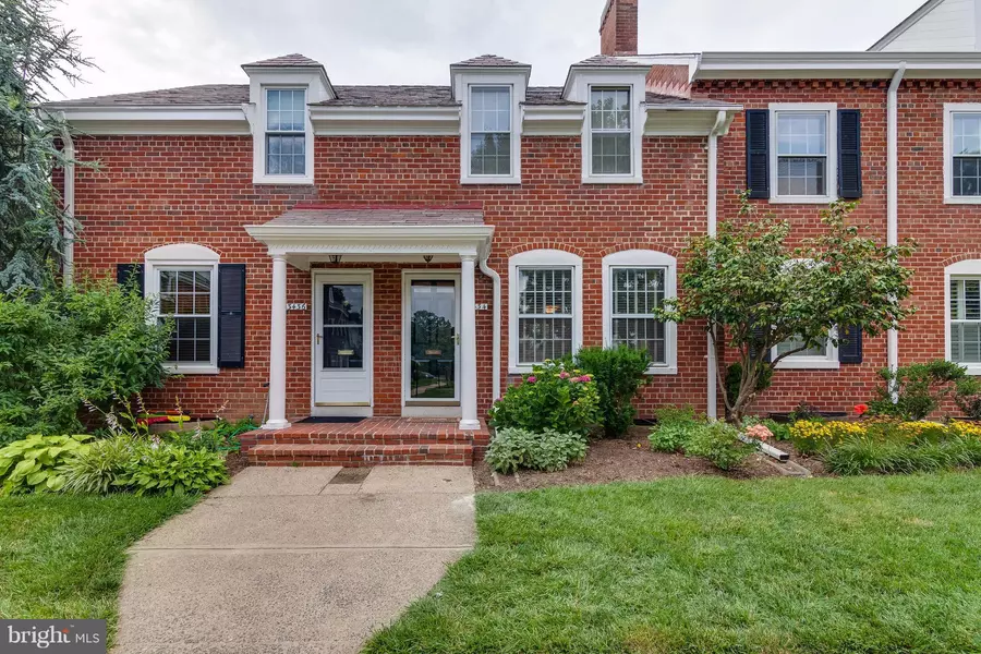 3434 SOUTH WAKEFIELD ST, Arlington, VA 22206