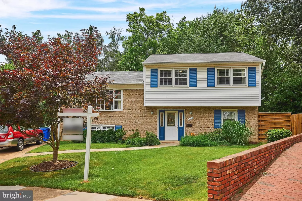 Arlington, VA 22203,5308 1ST PL N