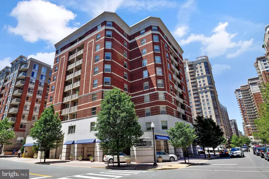 880 POLLARD ST N #1001, Arlington, VA 22203