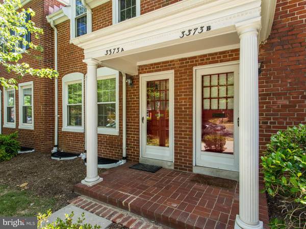 Arlington, VA 22206,3373 WAKEFIELD ST S #A