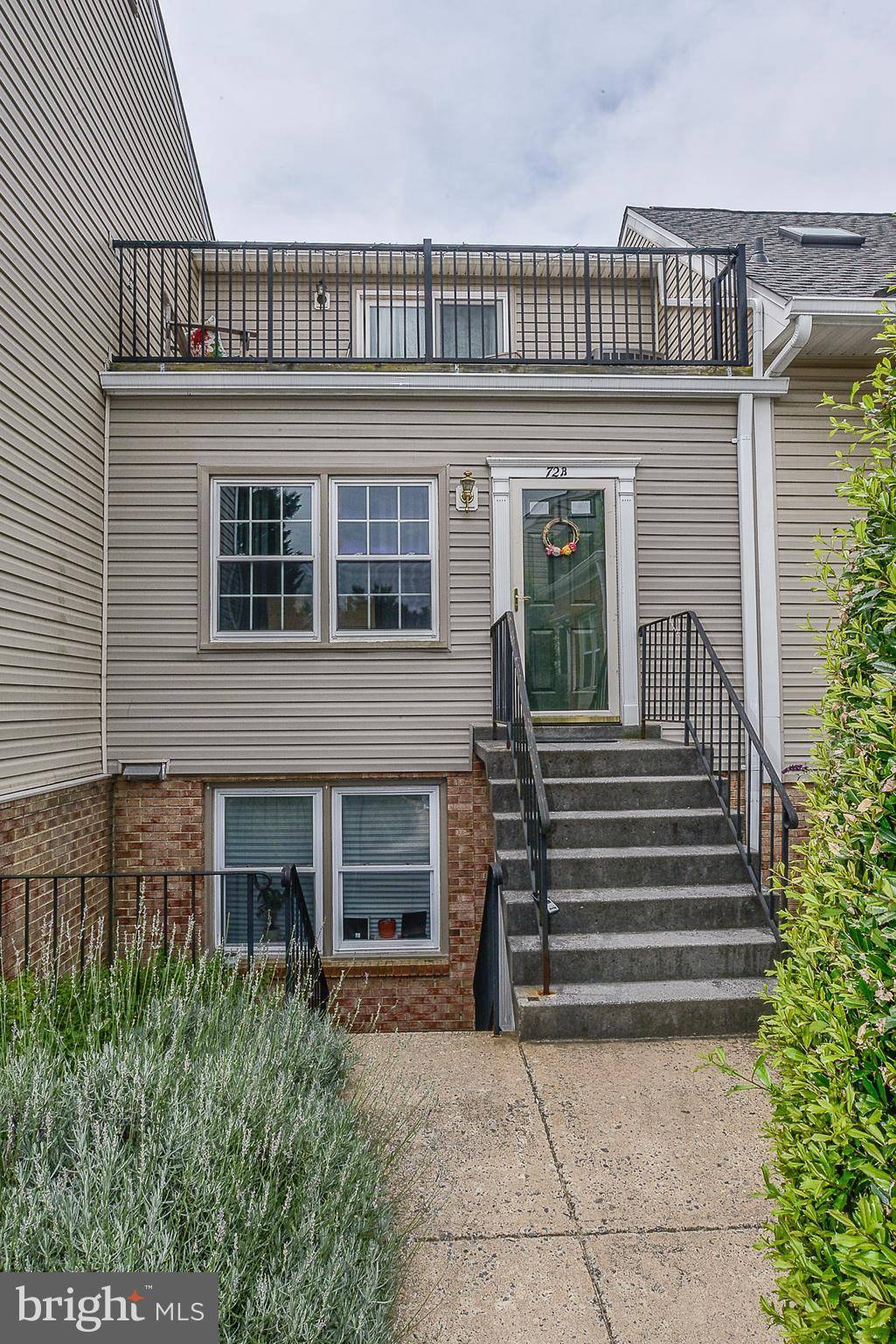 Arlington, VA 22201,72 BEDFORD ST #72B