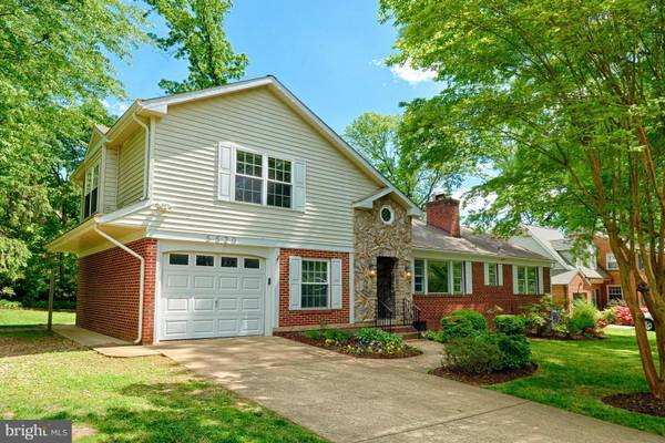 5520 18TH RD N, Arlington, VA 22205