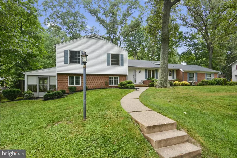 6 SAINT IVES DR, Severna Park, MD 21146