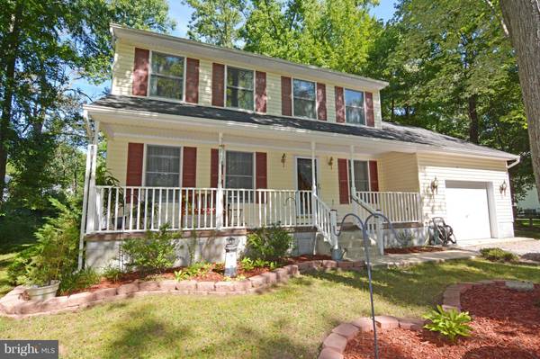 4914 ELM ST, Shady Side, MD 20764