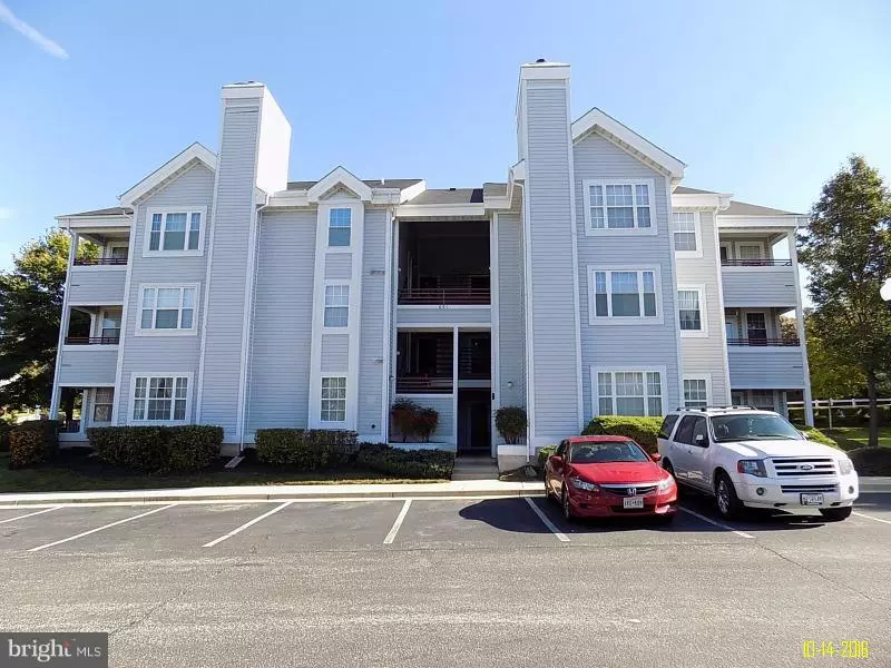 601 FOREST WALK LN #301, Odenton, MD 21113