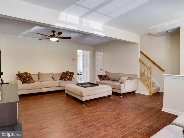 Odenton, MD 21113,8716 PINE MEADOWS DR