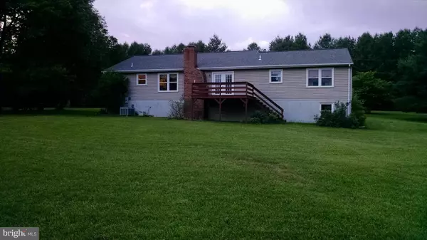 Sumerduck, VA 22742,13273 GOLDEN DR