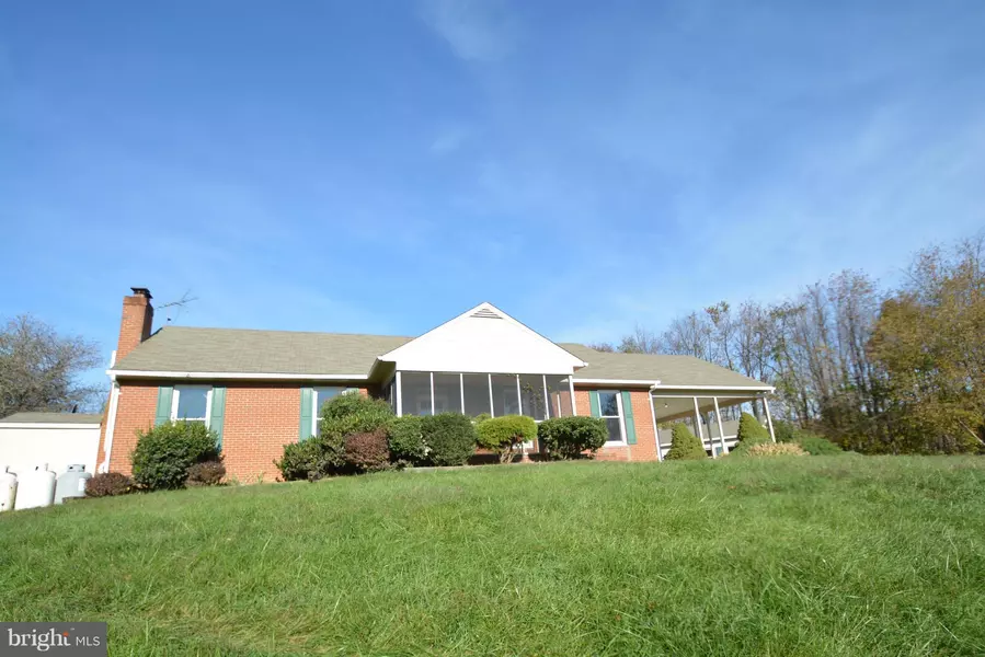 3814 RECTORTOWN RD, Marshall, VA 20115