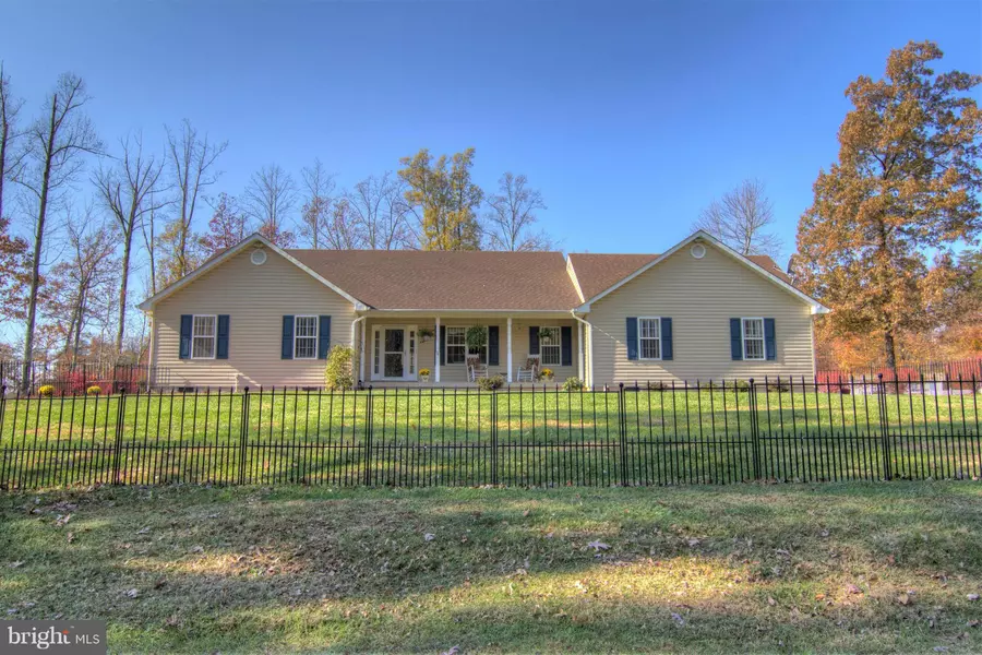 12440 TOWER HILL RD, Midland, VA 22728