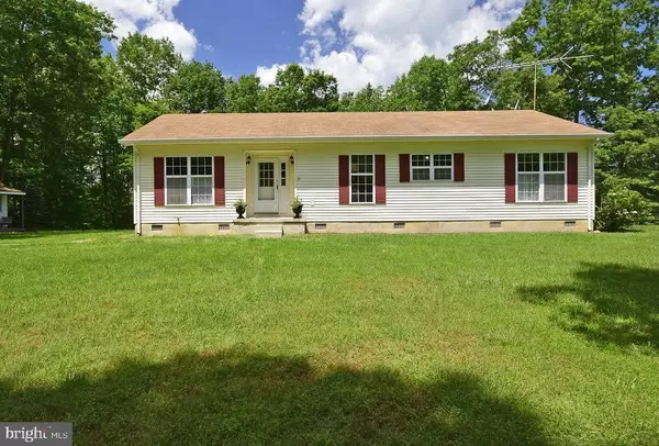 12524 TOWER HILL RD, Midland, VA 22728