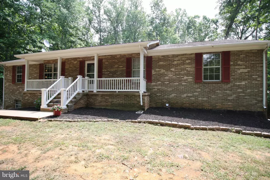 11187 CARDINAL DR, Remington, VA 22734