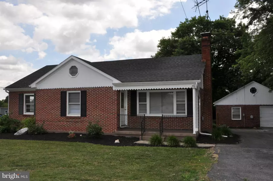 6447 WINCHESTER AVE, Inwood, WV 25428