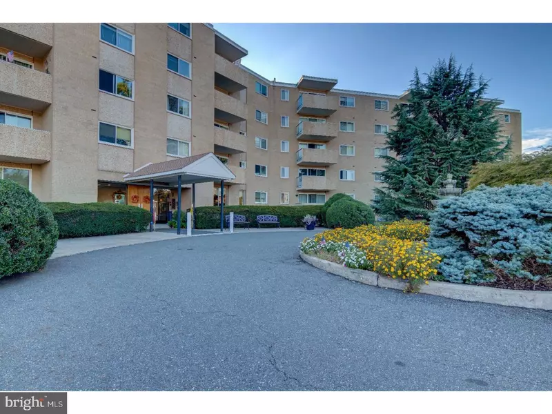 801 S CHESTER RD #408, Swarthmore, PA 19081