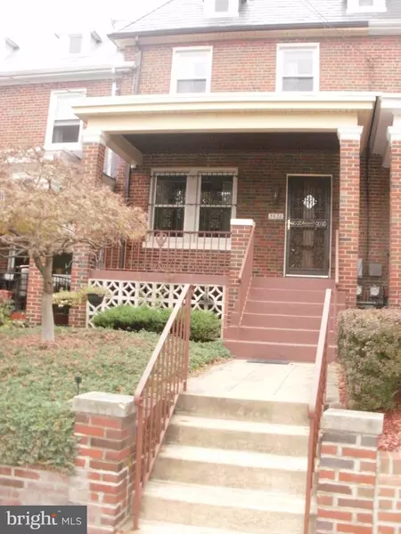 5626 KANSAS NW NW, Washington, DC 20011