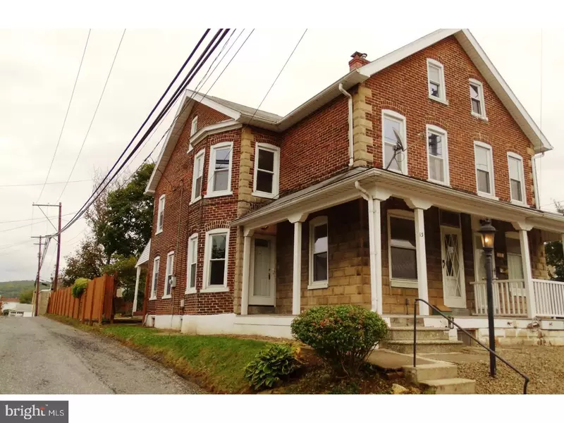 13 S 7TH ST, Emmaus, PA 18049