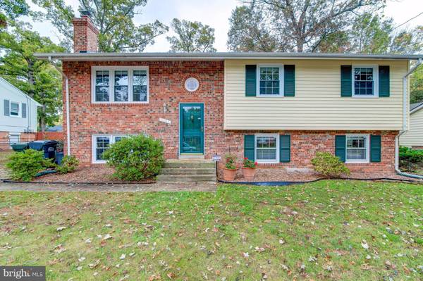 15017 CARLBERN DR, Centreville, VA 20120