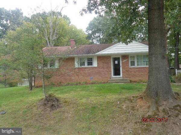 8406 ROSE MARIE DR, Fort Washington, MD 20744