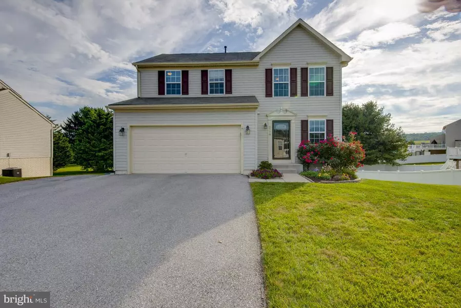 2778 QUANTIM CT, Manchester, MD 21102