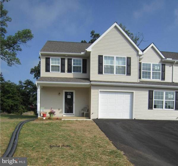 245 WILDFLOWER DR #21, East Earl, PA 17519