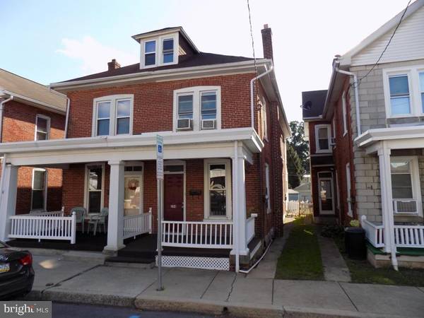 294 W FRANKLIN ST, Ephrata, PA 17522