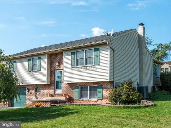 135 OLDE SCHOOL LN, Narvon, PA 17555