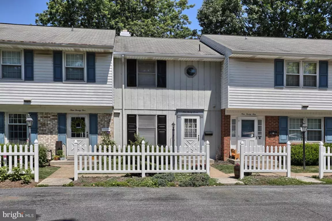 Palmyra, PA 17078,927 E MAPLE ST