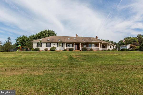 358 CHURCHTOWN RD, Narvon, PA 17555