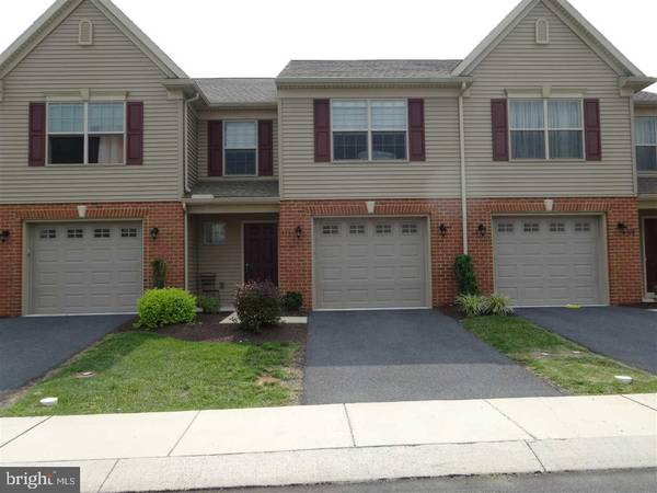 111 STONECREST LN, Mechanicsburg, PA 17050