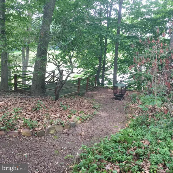 Earleville, MD 21919,0 MOHAWK LN
