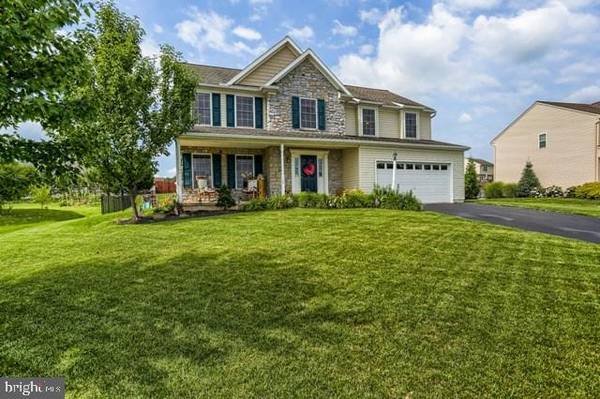 120 PAYNE DR, Mount Wolf, PA 17347